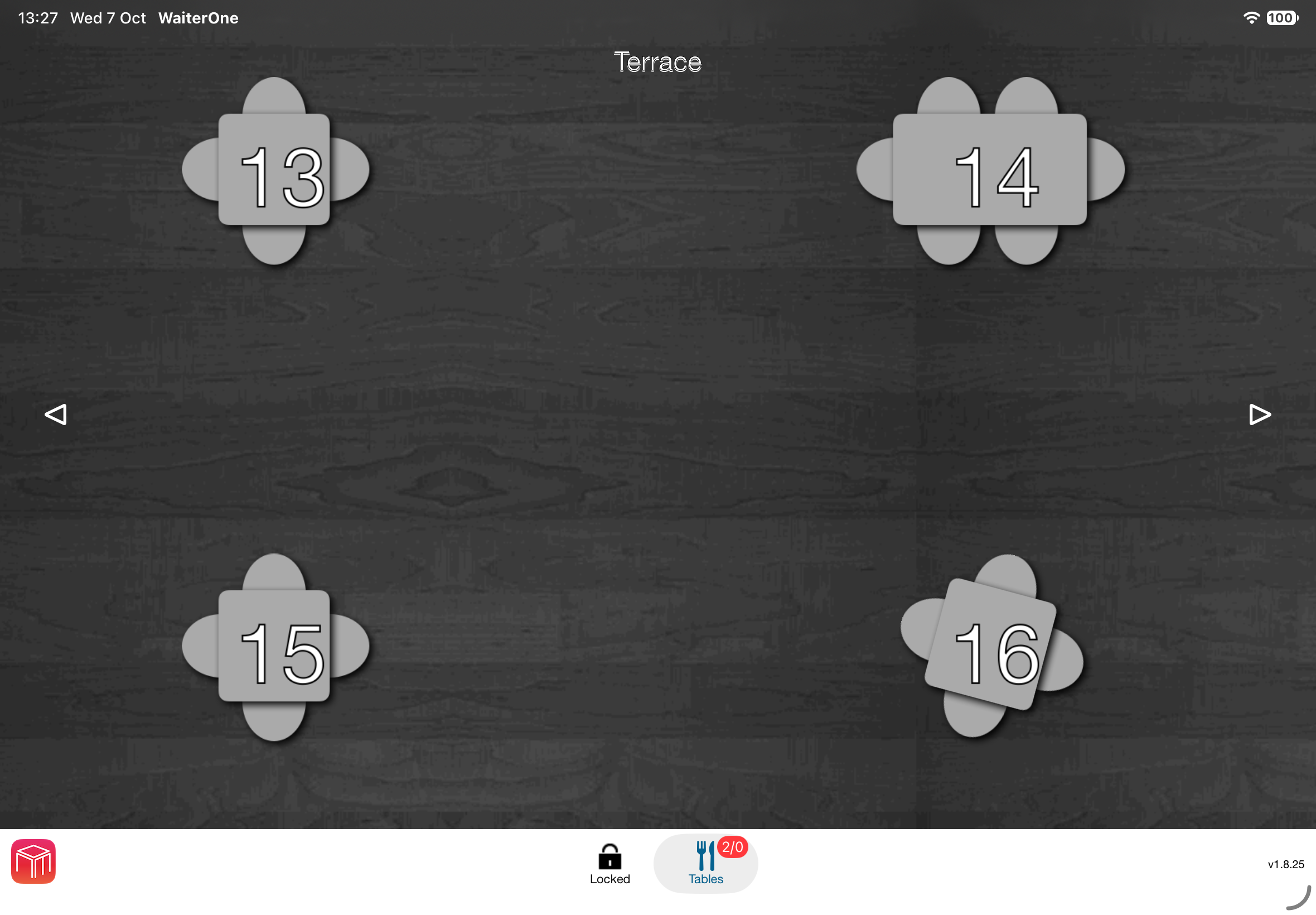 Visual terrace floorplan with positioned tables and chairs